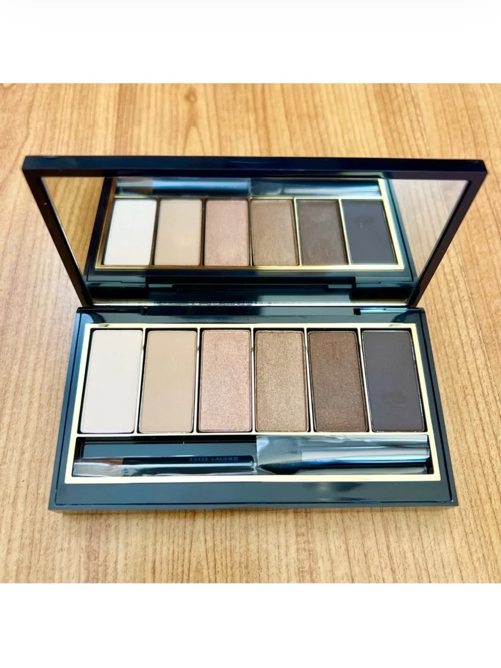 Estée Lauder Natural Shades Eyeshadow Palette NWT